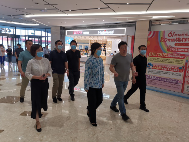 常务副区长鲁晓光带队走访调研辖区安全生产工作